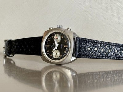 Revue-Chronograph mit Panda-Zifferblatt, Valjoux 23