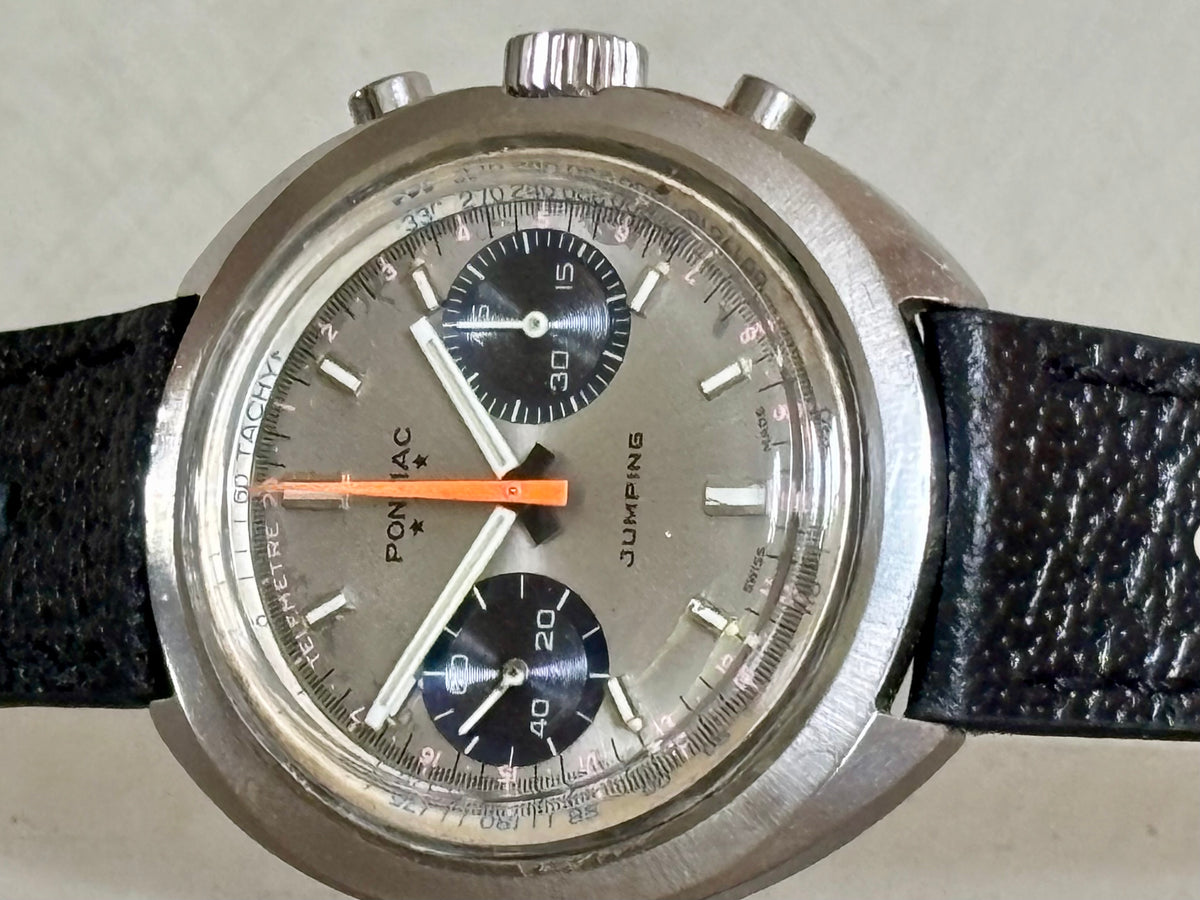 Pontiac Jumping Chronograph Steel case - Valjoux 7733